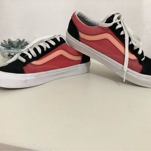 Vans size W9 M7 1/2